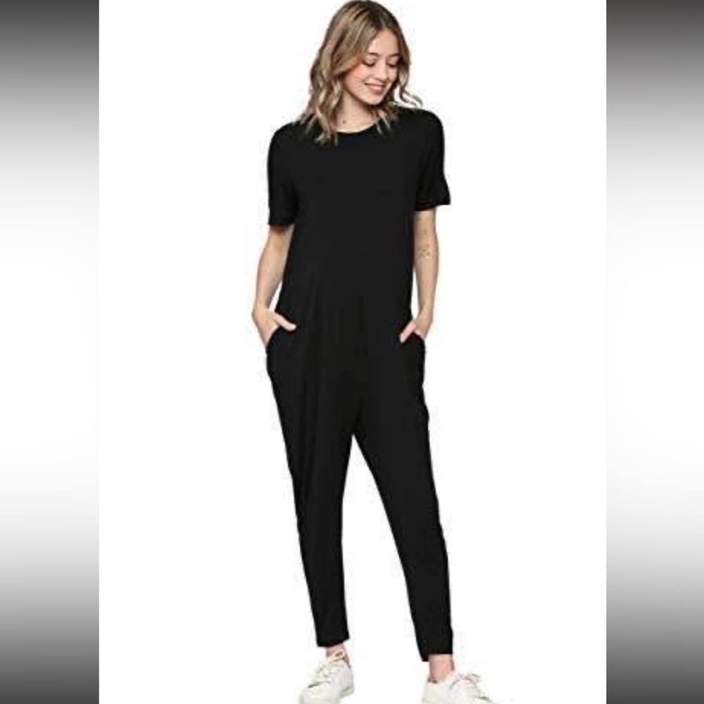 LaClef Classic Black Maternity Pregnancy Jumpsuit